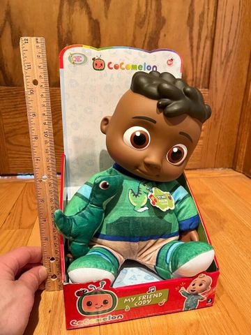  CMW0274 CoComelon My Friend Cody with Dinosaur Plush 