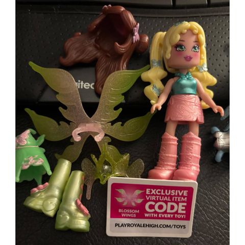  Búp bê Royale High 3 Inch Core Deluxe Nature Fairy 