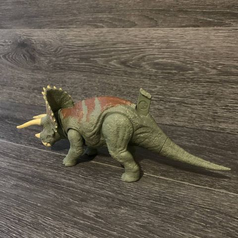  HDX17 Mô Hình Khủng Long TRICERATOPS có âm thanh JURASSIC WORLD 