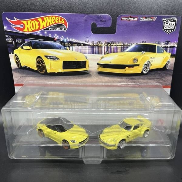 Hot Wheels Premium 2-Pack Nissan Z Proto/Nissan Fairlady
