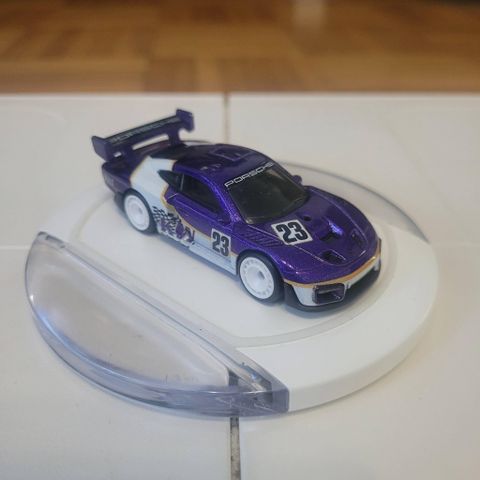  Mô hình xe HKC59 Hot Wheels Car Culture - Race Day - Porsche 935 