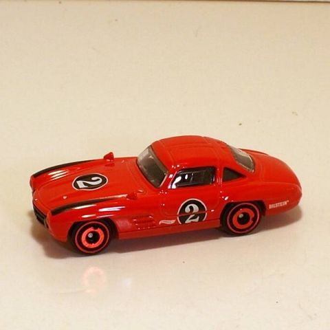  Mô hình xe HNJ73 Hot Wheels Mercedes Benz 300 SL 