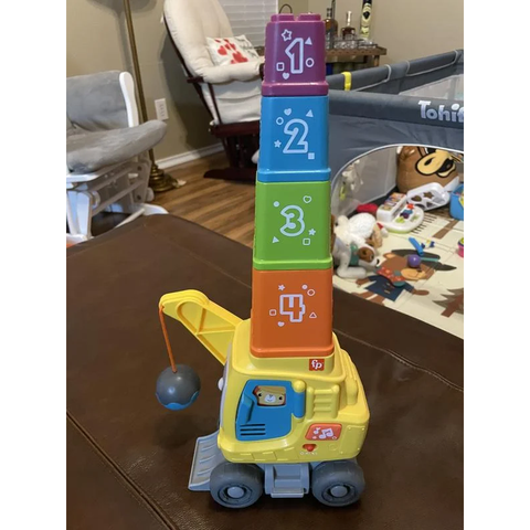  Xe cẩu HRP32 Fisher-Price Baby & Toddler Learning Toy Count & Stack Crane 