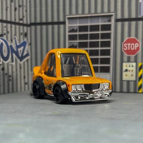  Xe mô hình HXR07 Hot Wheels Mazda RX-3 Orange 