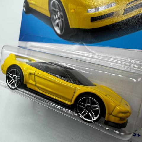  Xe mô hình HXR11 Hot Wheels '90 Acura NSX Yellow 