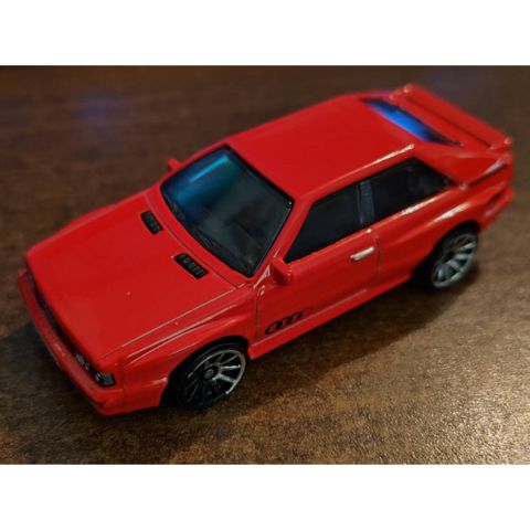  Xe mô hình HXP98 Hot Wheels '87 Audi Quattro 