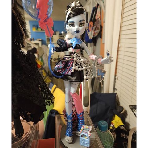  Búp bê JBG75 Monster High Scary Sweet Birthday Frankie Stein Doll 