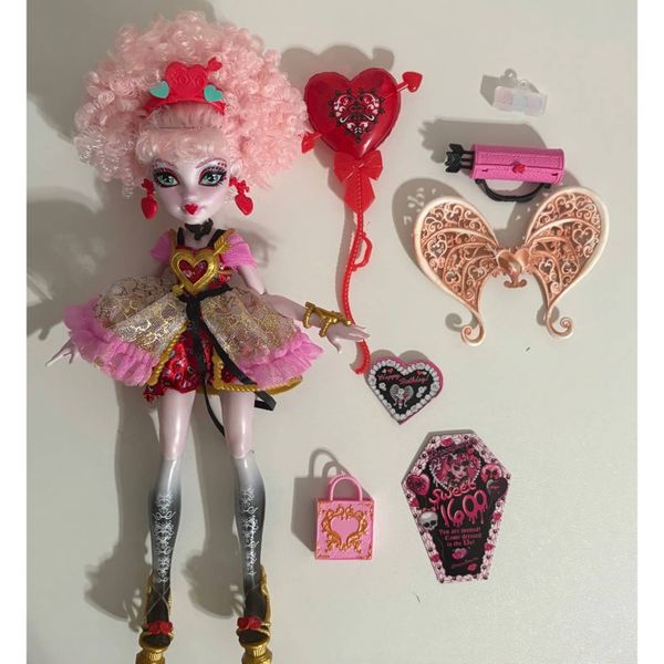 Monster High Scary Sweet Birthday Cupid Asteria Doll