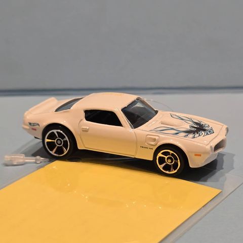  JBL28 Siêu xe HW BOULEVARD - 77 PONTIAC FIREBIRD T/A 