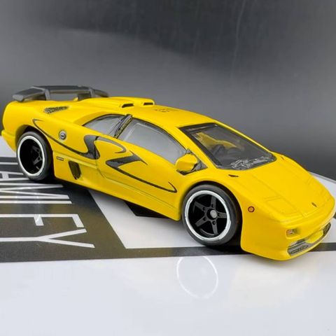  Mô hình xe JBL13 Hot Wheels Boulevard '95 Lamborghini Diablo SV Yellow 
