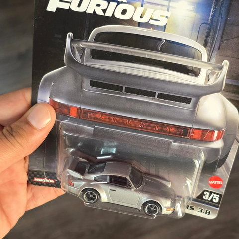  Mô hình xe Hot Wheels Premium Fast & Furious Porsche 911 Carrera RS 3.8 