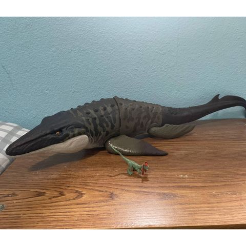  JCH00 Jurassic World Rebirth Bite N Blast Mosasaurus Action Figure and Mini Dilophosaurus 