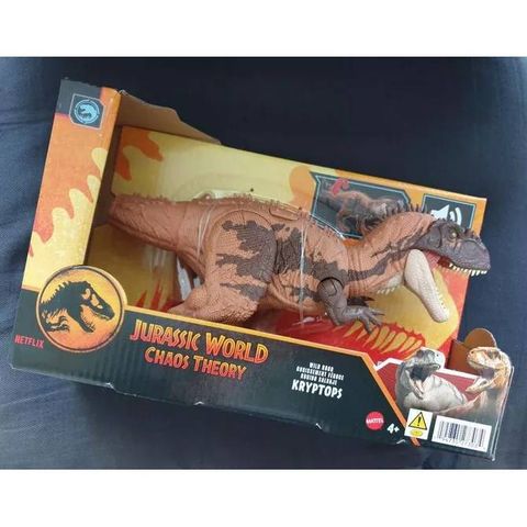  Khủng long JCL64 Jurassic World Wild Roar Kryptops Action Figure 