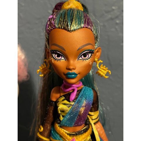 Búp bê JDR48 Monster High Nefera De Nile Doll in Multicolor 