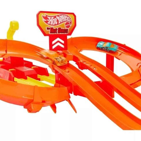  JFD11 - Hot Wheels Action Hot Ones Freeway Frenzy Toy Vehicle Track 