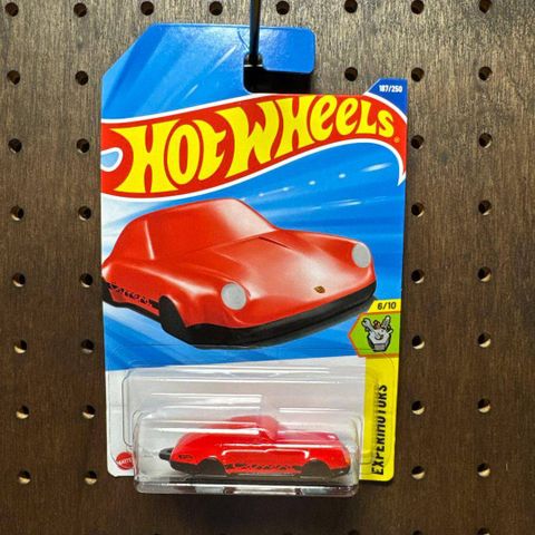  Xe mô hình JFN45 - Hot Wheels Porsche 911 Carrera Clip Red 