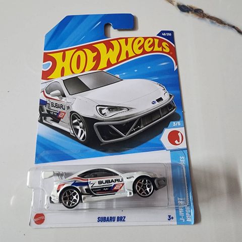  Mô hình xe JFN55 Hot Wheels Subaru BRZ White 