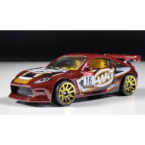  Mô hình xe JFN37 Hot Wheels Toyota GR86 Cup Brown 