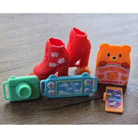  Búp bê JFX98 Barbie Dream Besties Teresa Roller Skating Fashion Doll 