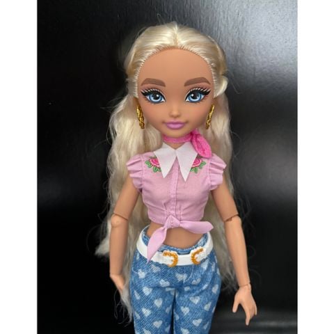  Bộ búp bê JGH87 Dream Besties Festival looks Barbie 