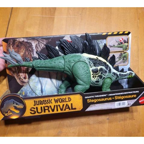  Khủng long JKL85 Jurassic World Gigantic Thrashers Stegosaurus Dinosaur 