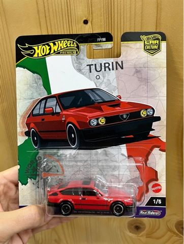  HRV80 23win04 Car Culture World Tour Alfa Romeo GTV6 3.0 
