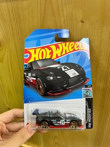  HNJ96 Hot Wheels Basic Car 15 Mazda MX-5 Miata 