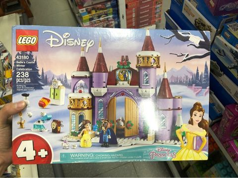  LEGO Disney Belle’s Castle Winter Celebration (43180) Disney Princess 