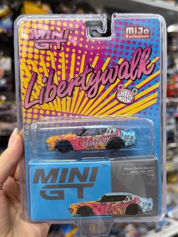  Xe Mini GT Card Version MGT00698 Nissan Skyline Kenmeri Liberty Walk LBWK KUMA 