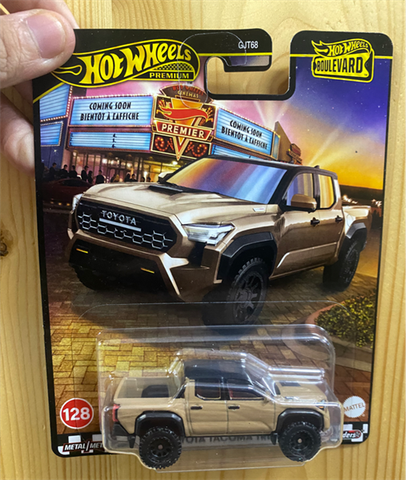  Xe JBL08 Hot Wheels Boulevard 2024 Toyota Tacoma TRD Pro Brown 