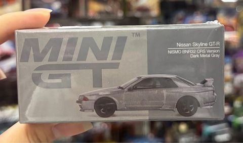  Xe Mini GT BOX Version MGT01024 Nissan Skyline GT-R (NISMO BNR32 CRS Version) Dark Metal Gray 