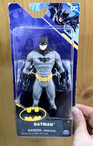  502709- DC Batman 6 Inch Action Figure 
