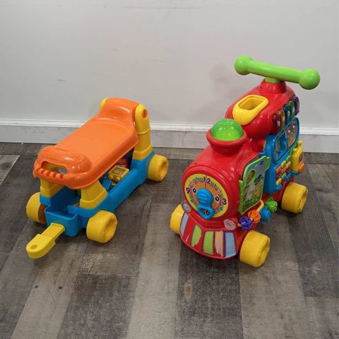  Đồ chơi tàu chữ cái 80-181903 VTech Push & Ride Alphabet Train 