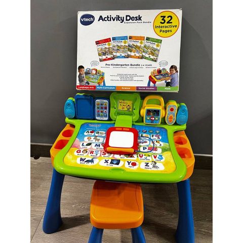  Bàn học đa năng 80-195800 Vtech Explore and Write Activity Desk 