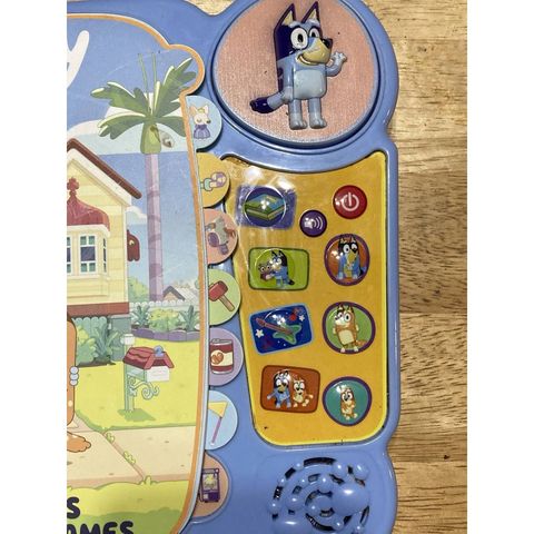  80-514200 VTech Bluey's Book of Games 