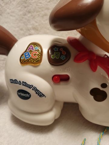  Đồ chơi 80-565000 VTech Walk and Woof Puppy 
