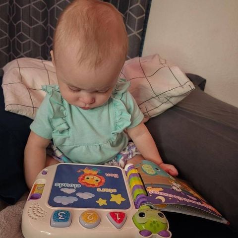  Sách học tập 80-574200 Vtech Peek & Turn Discovery Book 