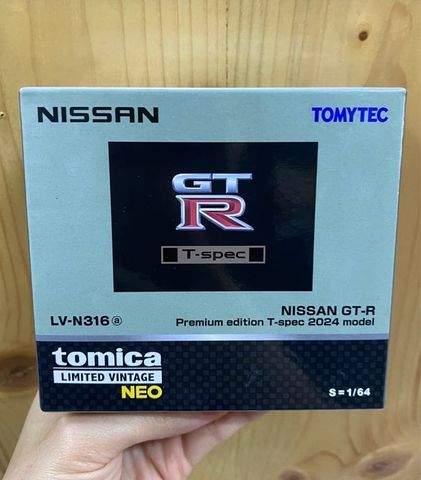 TOMYTEC LV-N316a NISSAN GT-R Premium Edition T-spec 2024 Model Millennium Jade 
