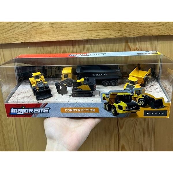 MAJORETTE Volvo Construction 4 Pieces Giftpack