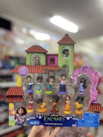  Encanto Disney Mi Familia Figurine Doll Playset, 12 Pieces 