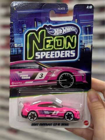  Xe mô hình JKY01 Hot Wheels Neon Speeders 2017 NISSAN GT-R (R35) 