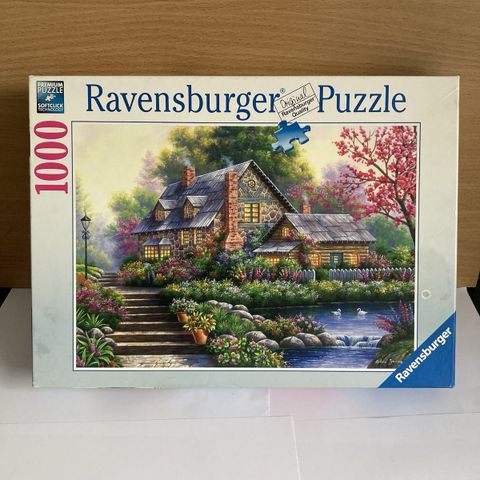  Xếp hình puzzle Romantic Cottage 1000 mảnh RAVENSBURGER 151844 