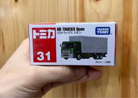  Tomica 31 UD Trucks Quon Box 