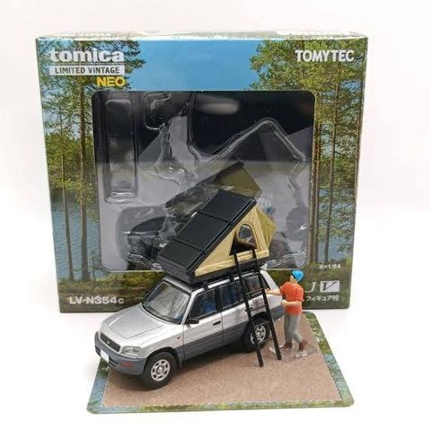  Mô hình xe TOMYTEC LV-N354c Toyota RAV4J V Silver Tent, Figure 