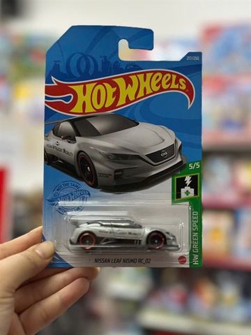  HCM57 Hot Wheels Basic Nissan Leaf NISMO RC_02 
