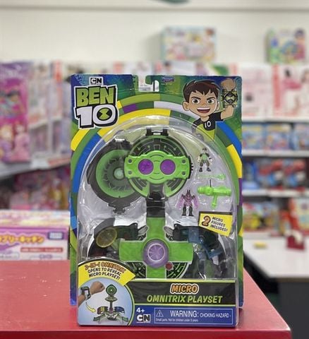  23win09 Micro Omnitrix Playset 2-IN-1 Omnitrix with Micro World Figures Playmates BNIB 