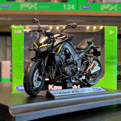  WELLY 2017 KAWASAKI Z1000 R EDITION 1:18 
