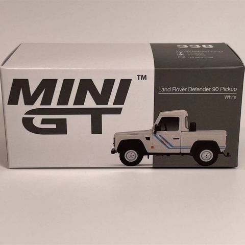  Mô hình xe MINI GT 1/64 Land Rover Defender 90 Pickup White (LHD) 