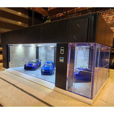  Hộp trưng bày xe Tomica Garage PRM Black Edition 