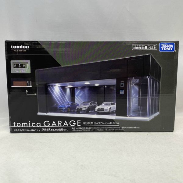 Hộp trưng bày xe Tomica Garage PRM Black Edition